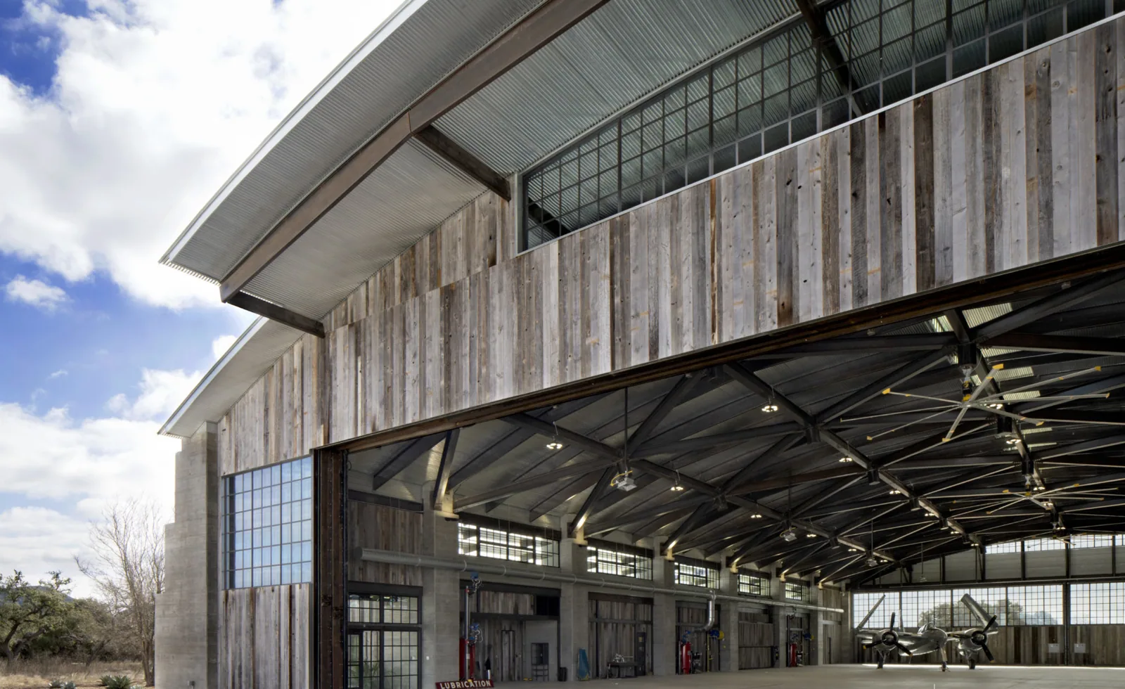 Aircraft Hangar Roofing in Fontana, CA Aircraft Hangar Roofing in Fontana, CA