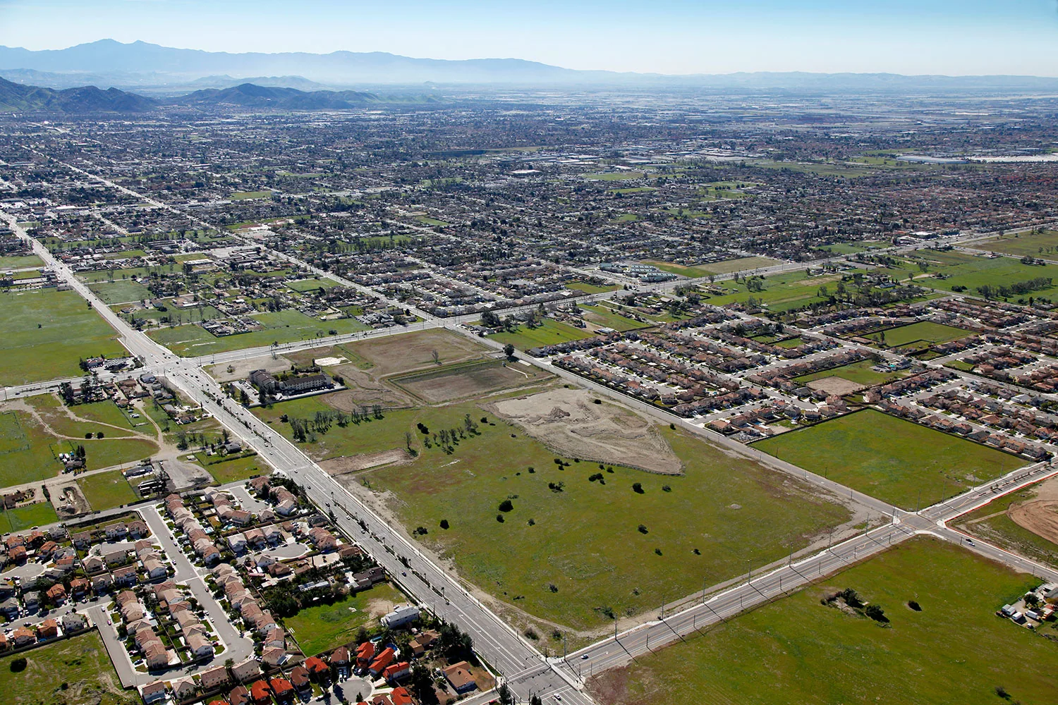 Commercial Roofing in Fontana Promenade