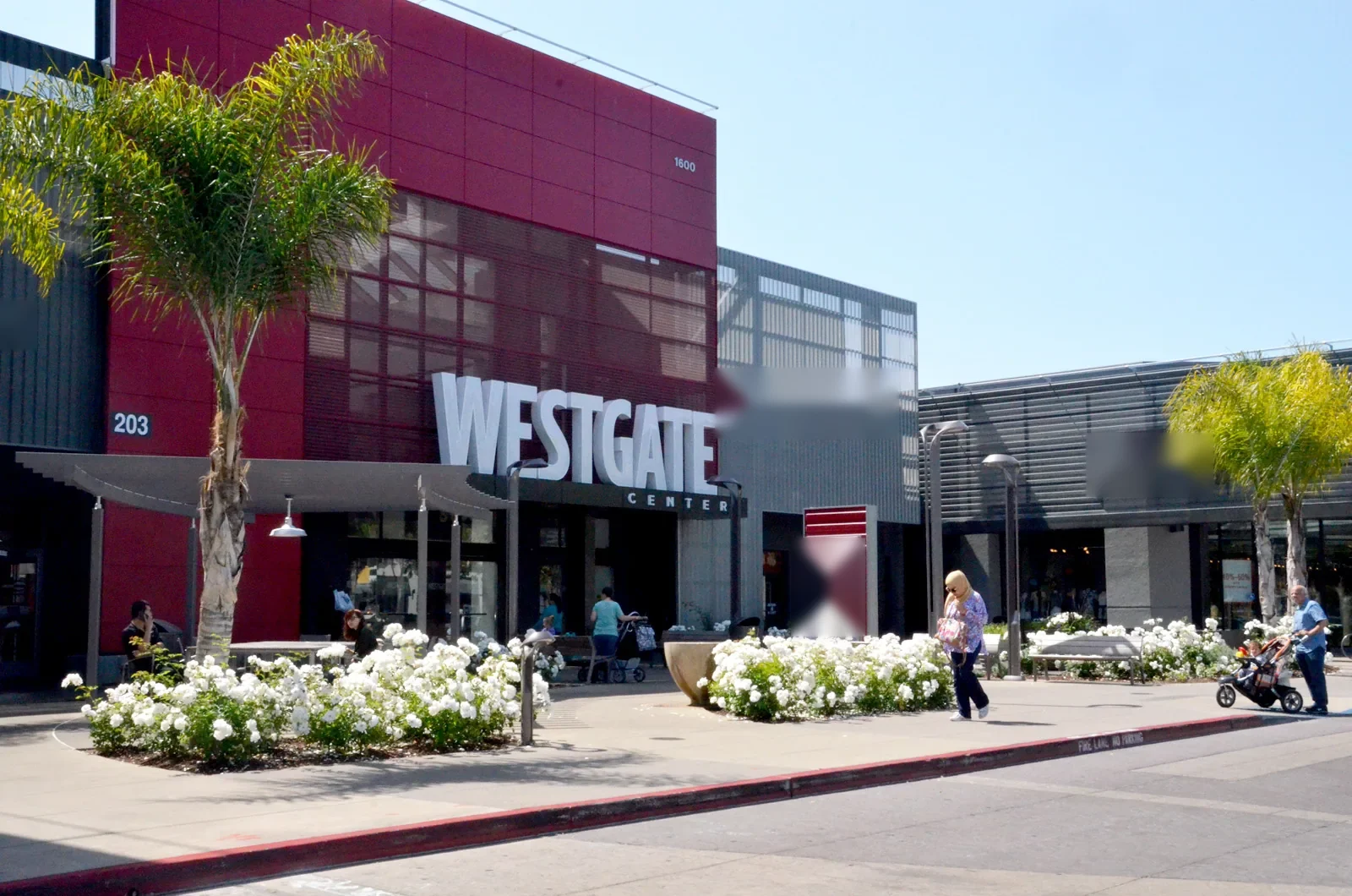 Commercial Roofing in West Gate, Fontana